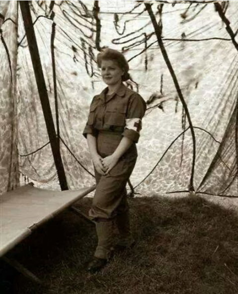 Capture-décran-2021-05-17-à-15.44.09-copy